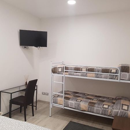 Guest House Via Milano 카탄차로 외부 사진